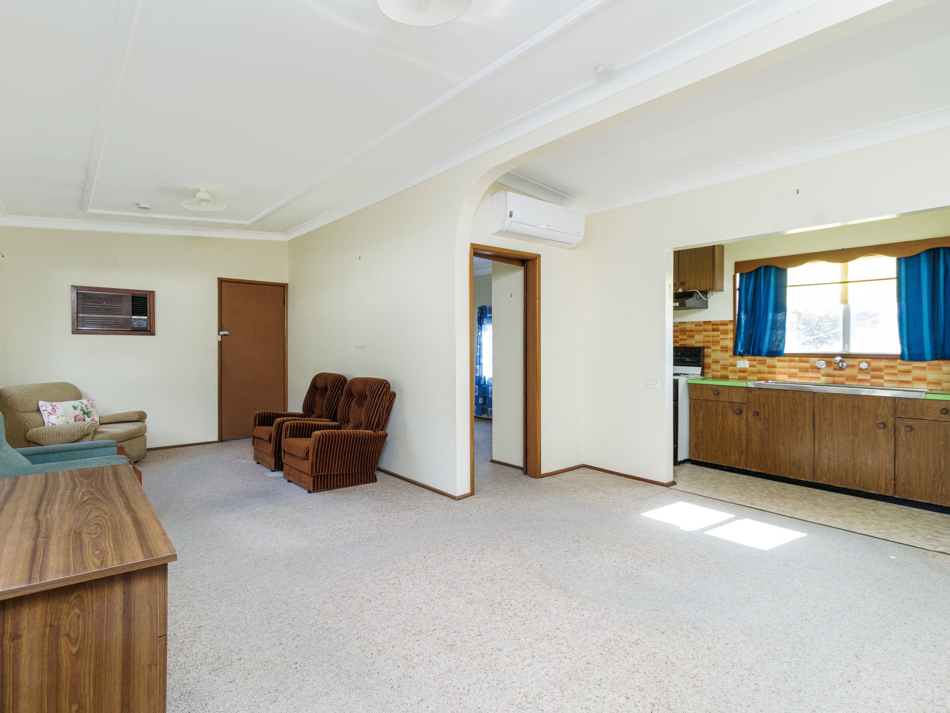 17 WILDWOOD AV, SUSSEX INLET NSW 2540, 0 habitaciones, 0 baños, House