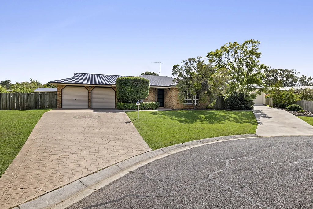 6 Hanna Court, Westbrook, QLD