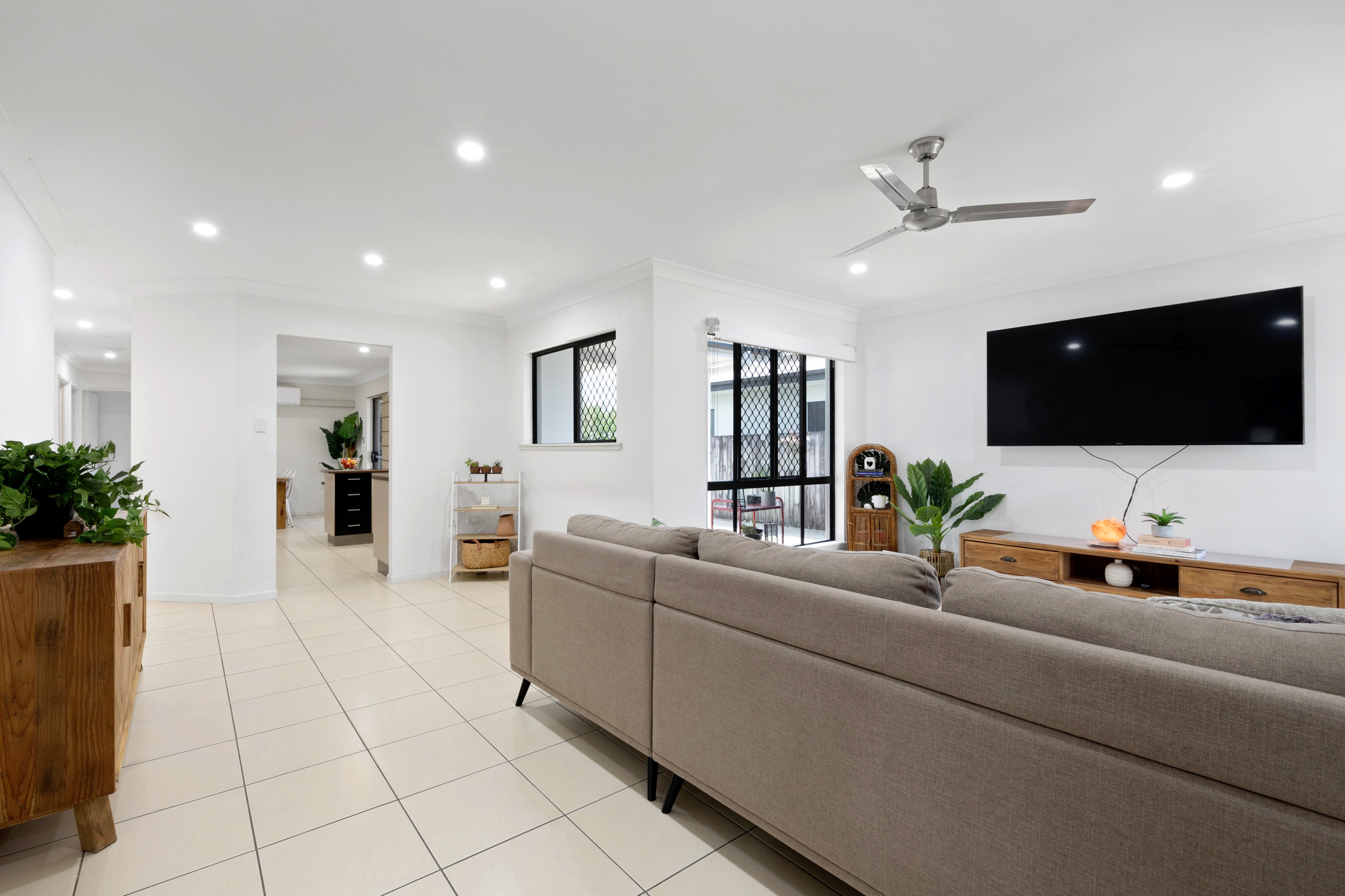 18 TOWNSEND ST, BUCASIA QLD 4750, 0 غرف, 0 حمامات, House