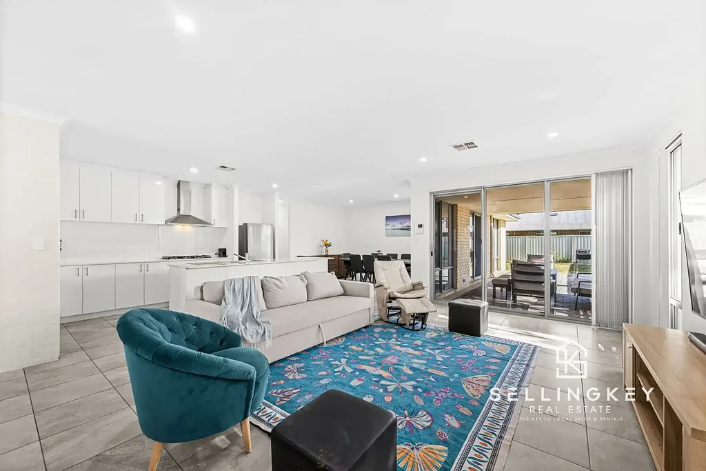 Canning Vale 4Moenga SellingKey Real Estate presents 138 Shreeve Road, Canning Vale!
