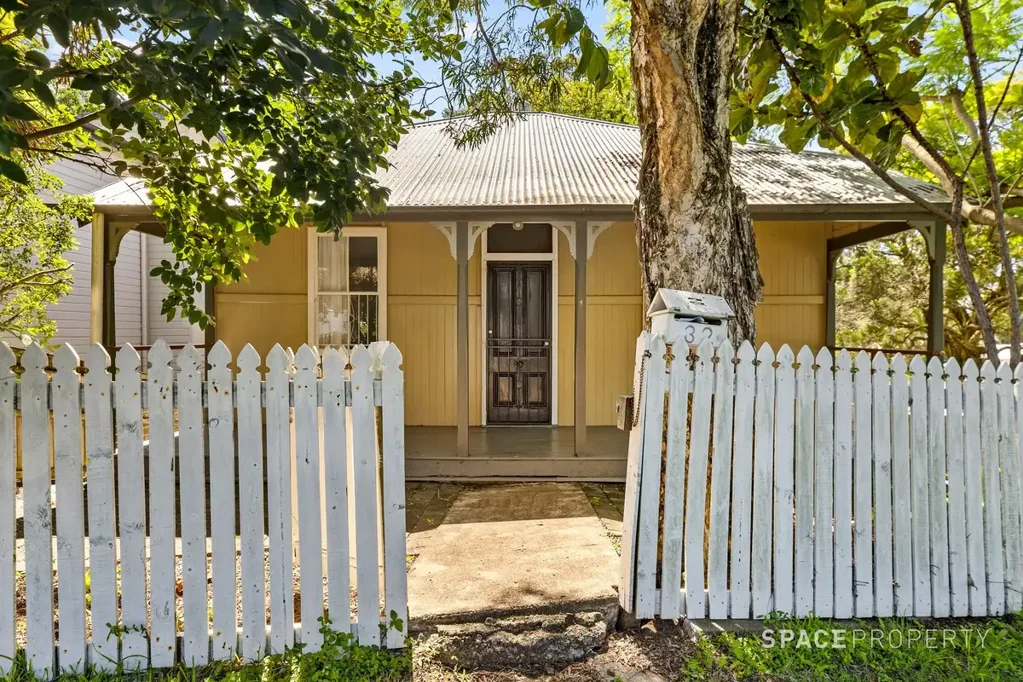 Freshly Renovated with Impressive Entertainer’s Deck