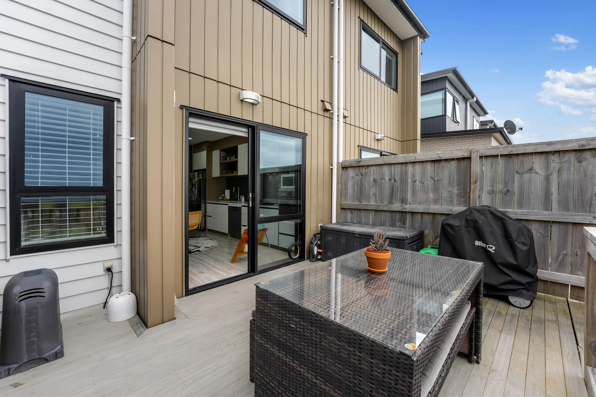 8 Paina Crescent, Massey, photo 14