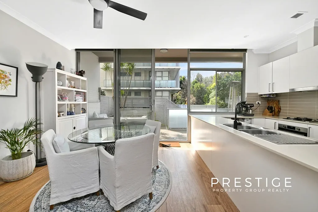 Arncliffe 2ਬੈੱਡਰੂਮ Pristine Sun-drenched Arncliffe Apartment: Space, Security, and Convenience
