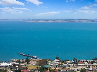 Kingscote  Big Sky, Blue Seas