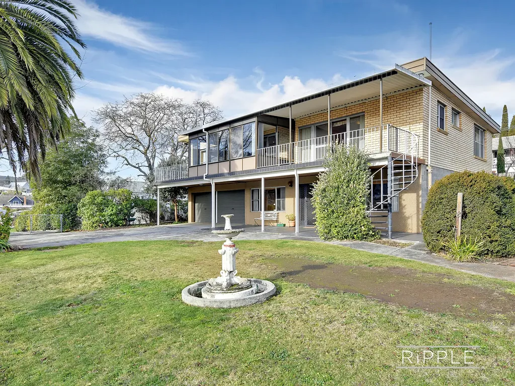 8 Ferry Street, New Norfolk, TAS 7140