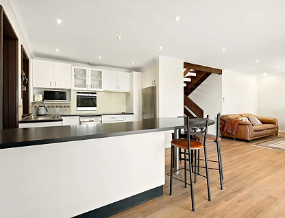 3 Edgecliff Place, Engadine, NSW 2233, 4 Kuwarto, 2 Banyo, House