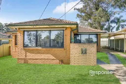 56 PARKER ST, Kingswood