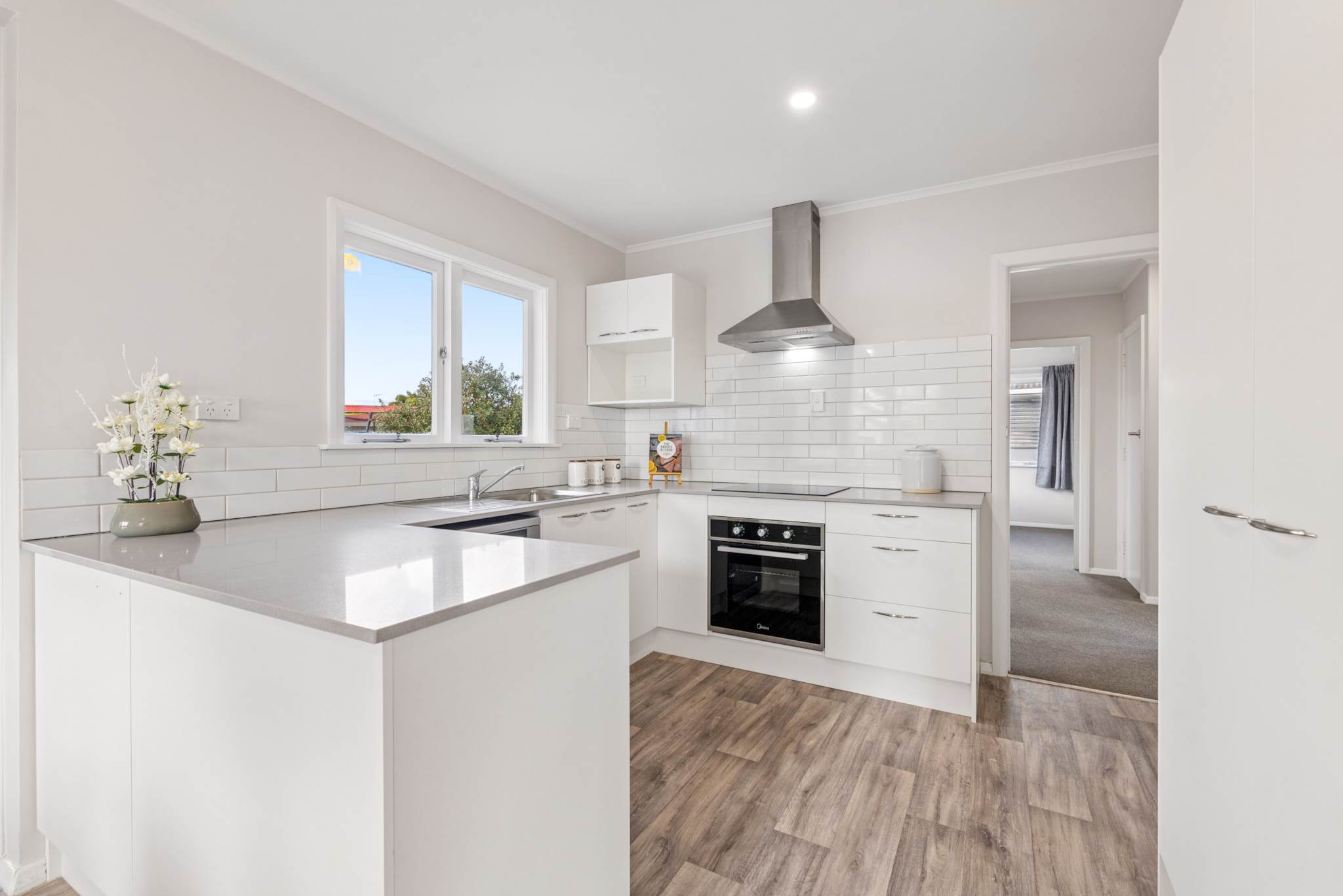 72 Sutton Crescent, Papakura, photo 9