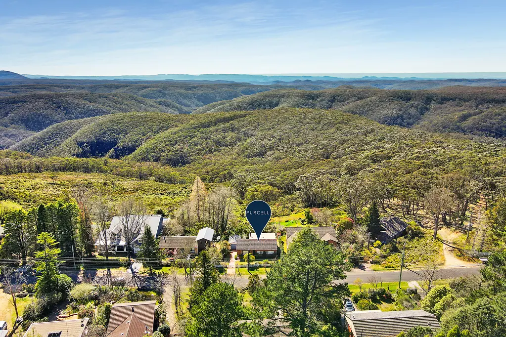 27 Yanko Avenue, Wentworth Falls, NSW 2782