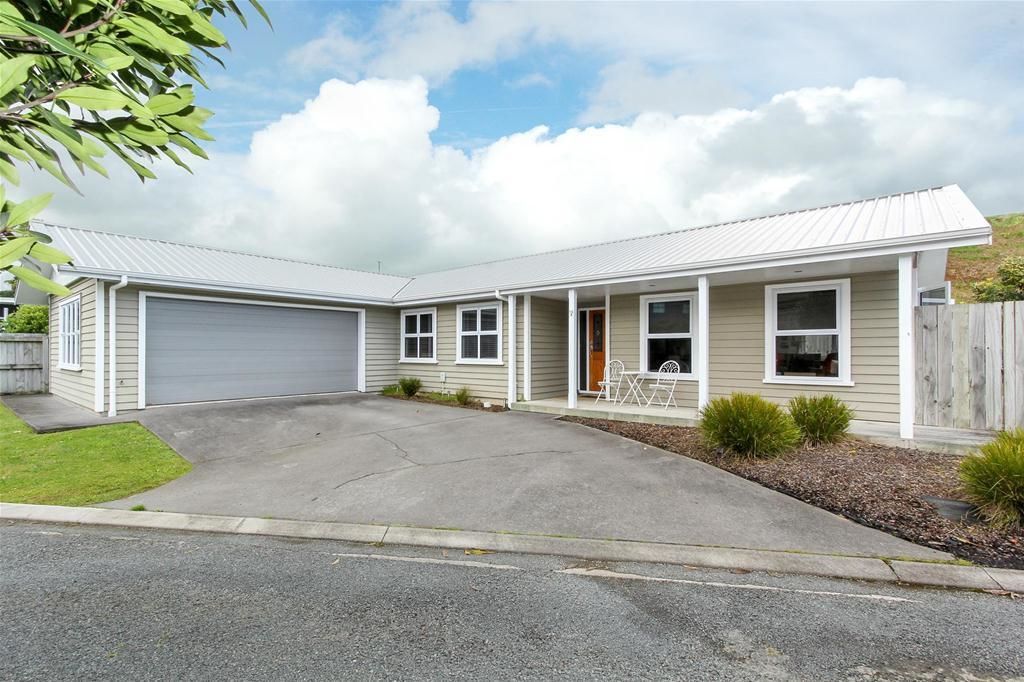 15a Heta Road, Highlands Park, New Plymouth, 3 rūma, 0 rūma horoi