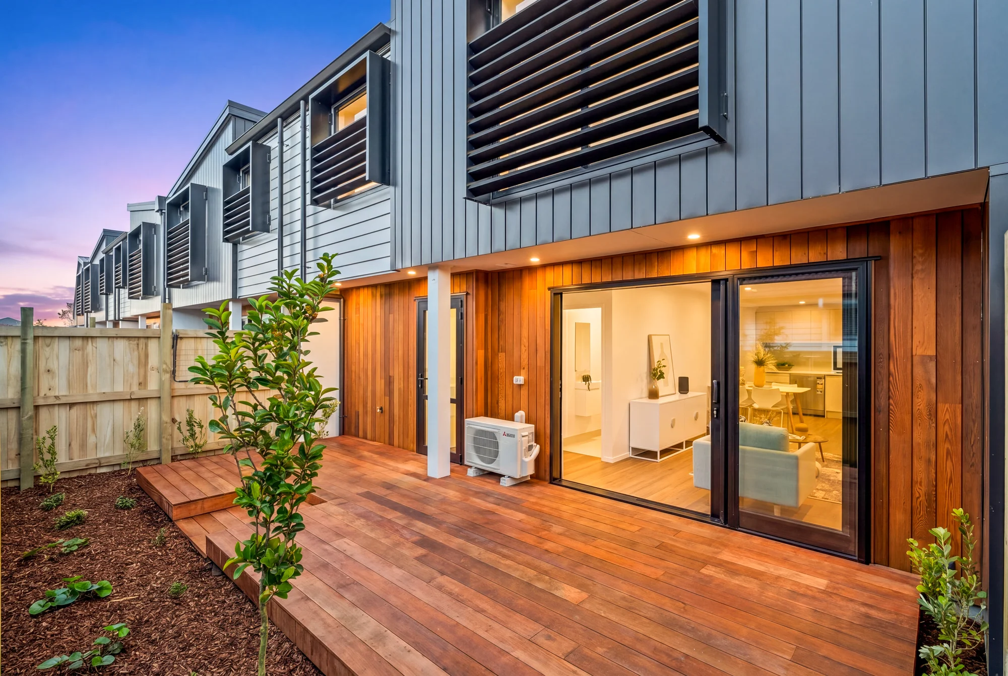 Bishopdale 3Zimmer Timeless New Builds in Sought-After School Zones