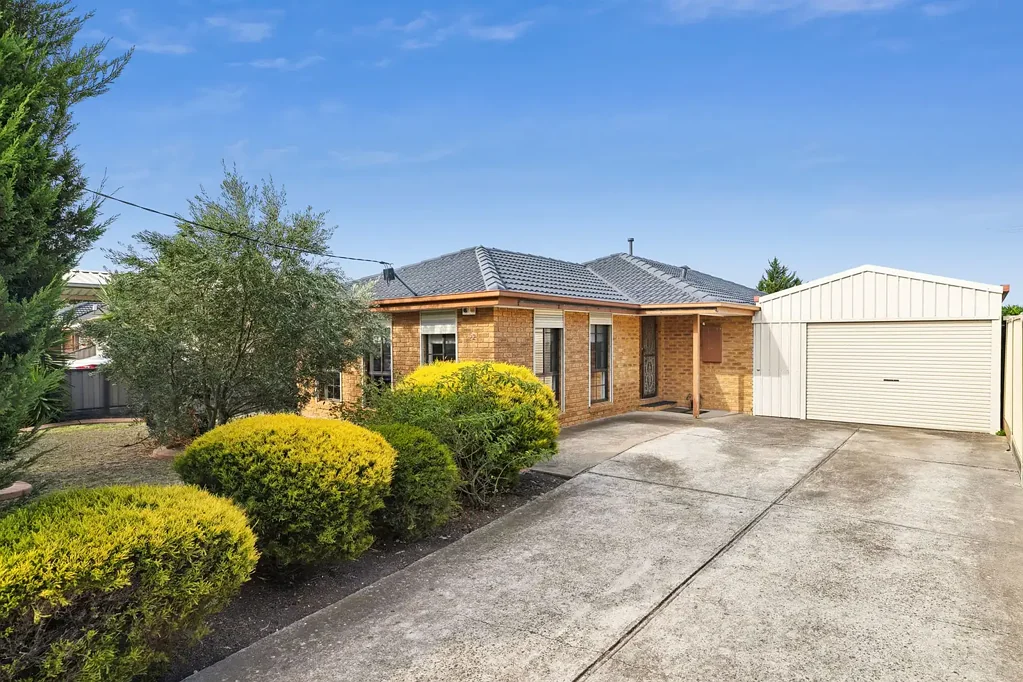 52 Kingdom Avenue, Kings Park, VIC 3021