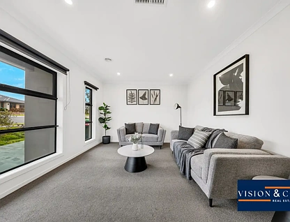 8 Clowes Street, Mickleham, VIC 3064, 4 ਕਮਰੇ, 2 ਬਾਥਰੂਮ, House
