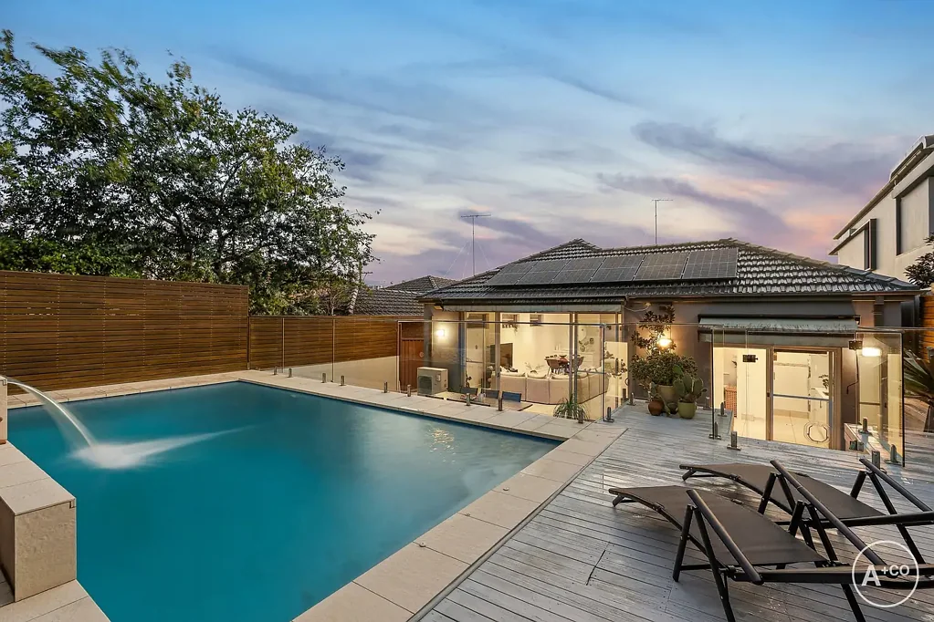Maroubra 3Zimmer Flexible Family Living with Space, Style and a Sun-Drenched Backyard Oasis