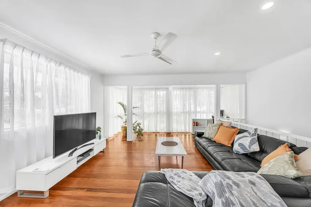 Jindalee 3Zimmer Charming Highset Home in the Heart of Jindalee