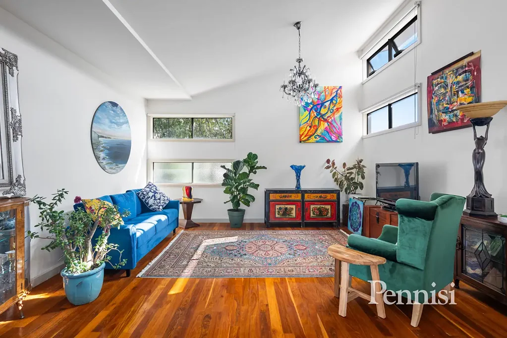 Brunswick West 2房 私人销售 – 由 Pennisi 荣誉呈现 Private Sale – Proudly Offered by Pennisi