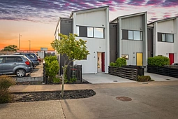 16 Piko Lane, Hobsonville
