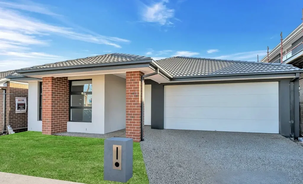 Strathtulloh 3房 即将建成的 Melton 医院步行可达的精美住宅 Beautiful Home within walking distance of the upcoming Melton Hospital