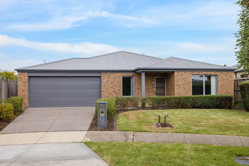 12 Mitre Court, Cowes, VIC 3922