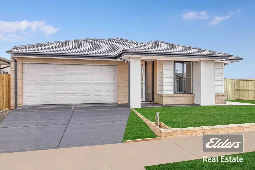 Brand New Home, Move In Ready !!