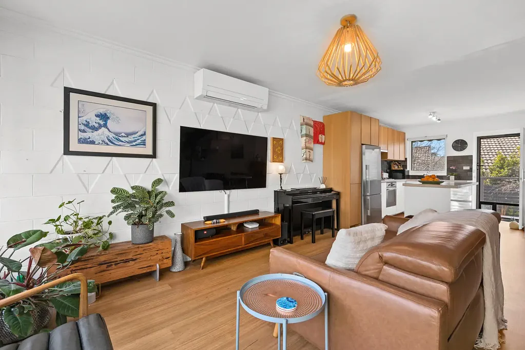 Aspendale 2 Slaapkamer Mid-Century Character Meets Bayside Convenience