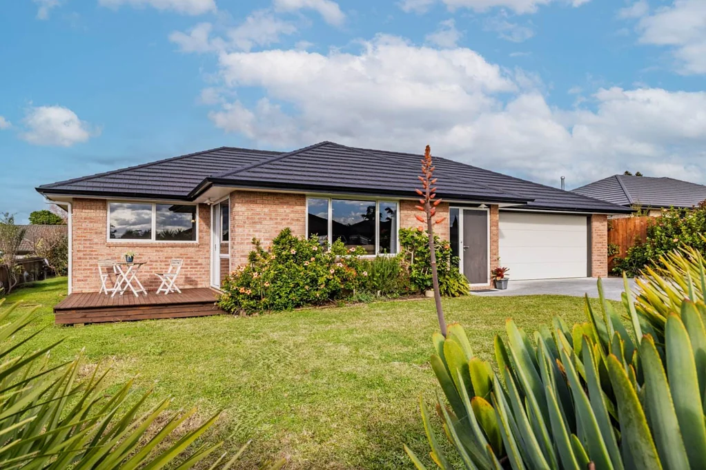 Kerikeri 3 Bedroom Sun, Space & A Stroll To Town