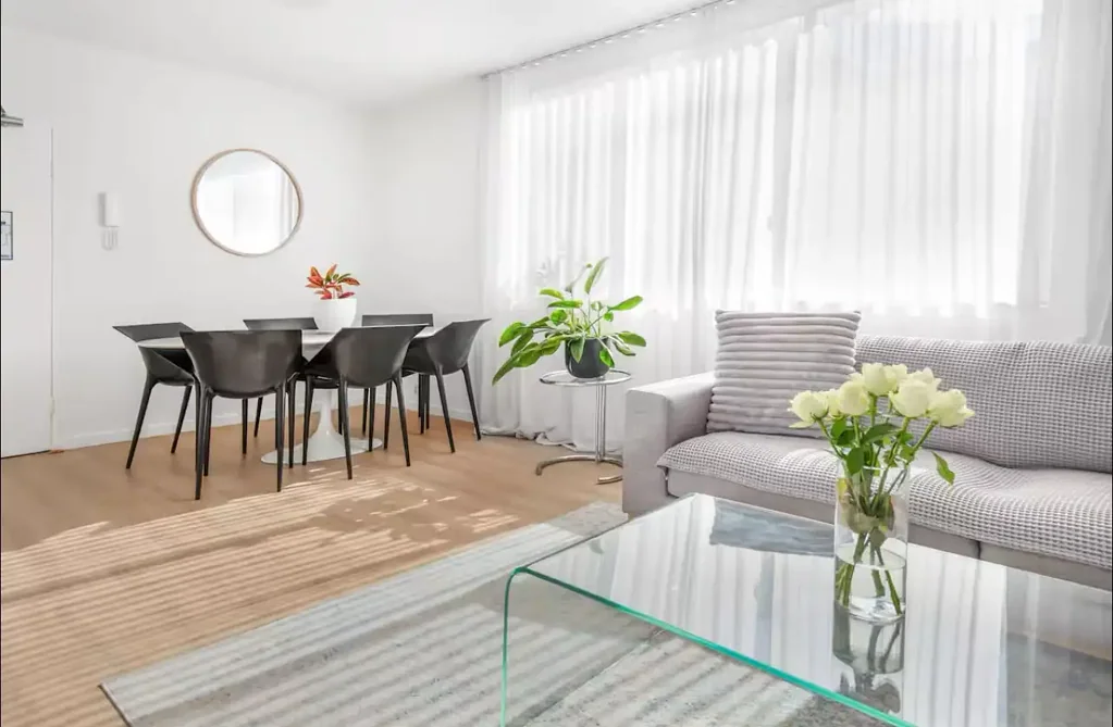 Fully Furnished | Stylishly Renovated Three-Bedroom Apartment by Diamond Bay