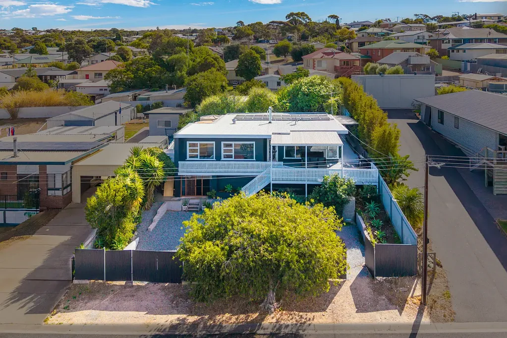 8 Quorna Avenue, Port Lincoln, SA 5606