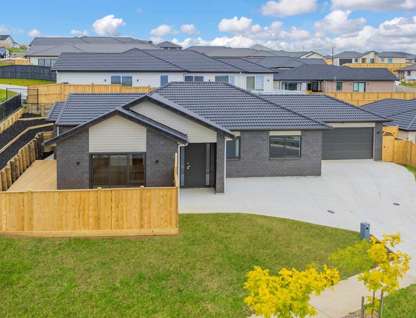 15 Piedmonte Avenue, Pokeno, Franklin, Auckland, 5房, 3浴, 独立屋