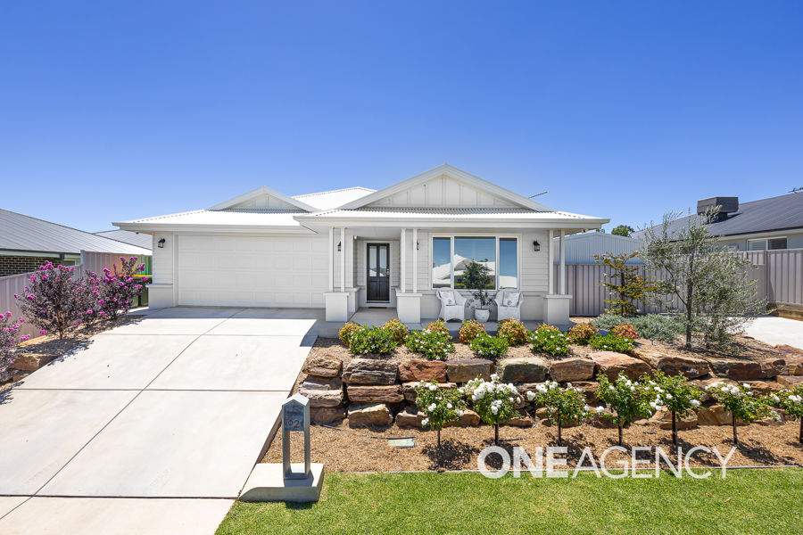 62 COPPABELLA DR, GOBBAGOMBALIN NSW 2650, 0 침실, 0 욕실, House