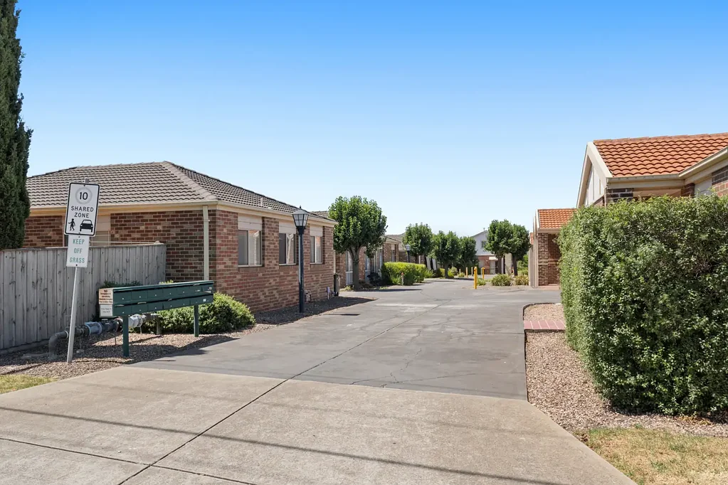 22/12-32 Pecks Road, Sydenham, VIC 3037