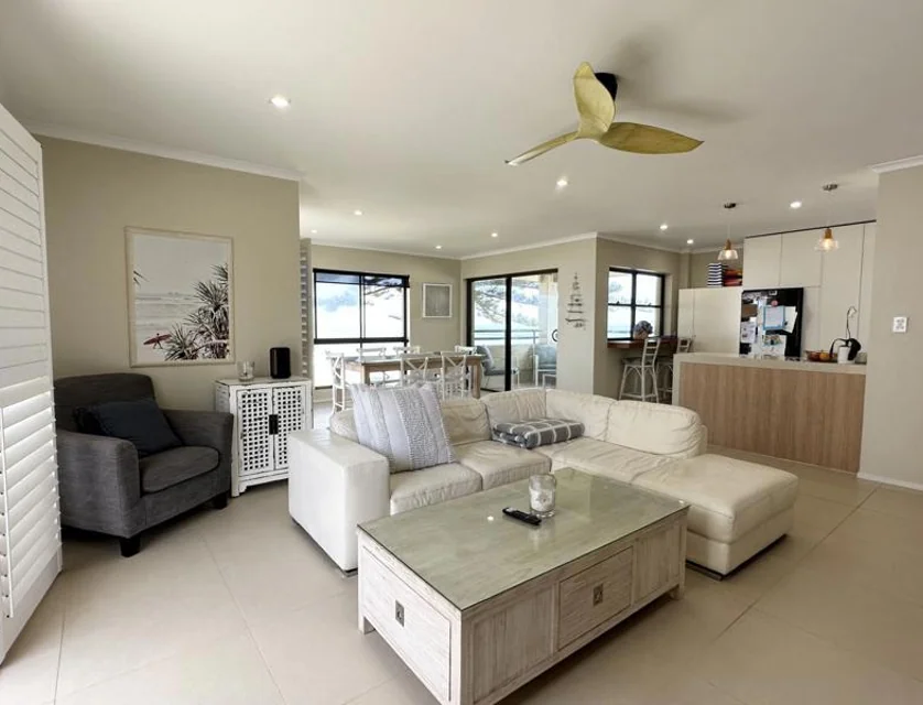 9/1281 Gold Coast Highway, Palm Beach, Gold Coast, 3 Kuwarto, 2 Banyo, House