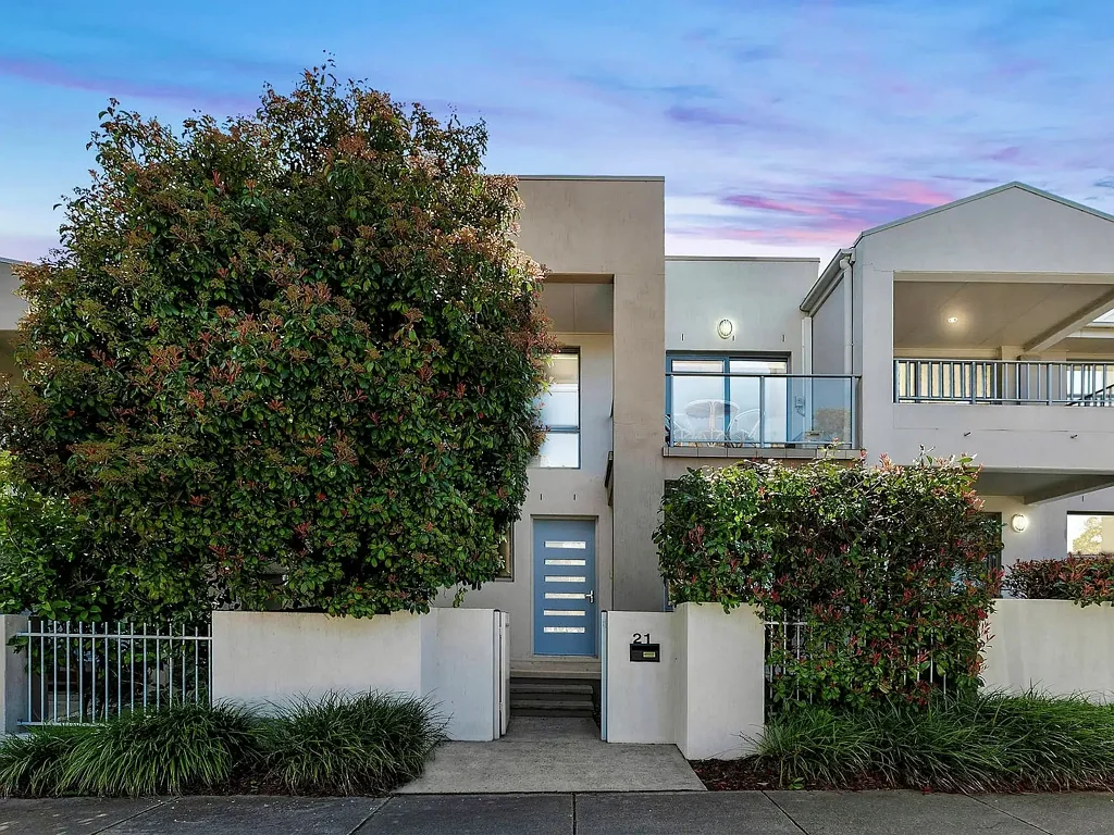 21 Tom Nicholas Crescent, Forde, ACT 2914