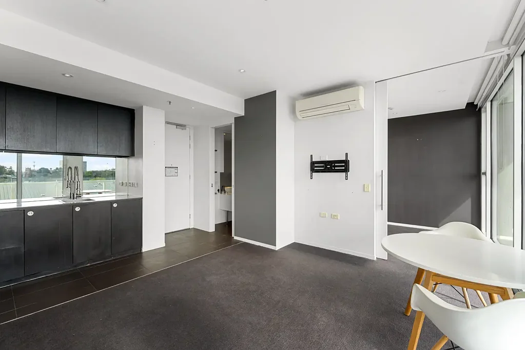 Elevated Walkerville Living with Park Views & Resort-Style Facilities