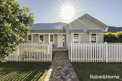 Berry 3Zimmer Charming 3-Bed Strongbuild Home in Berry