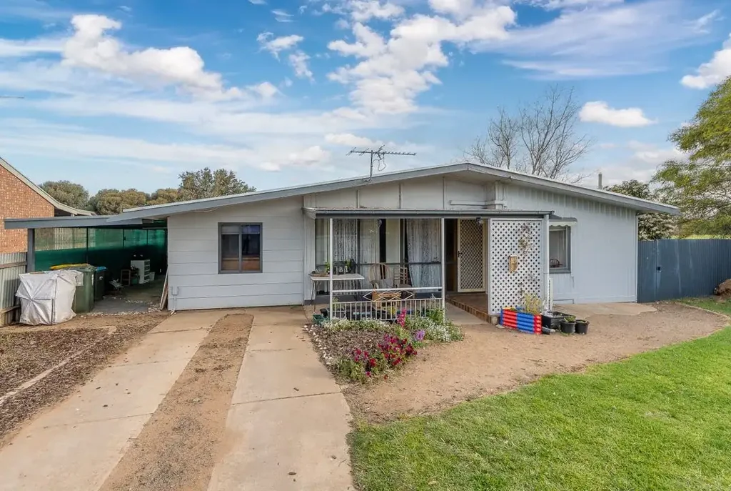 Murray Bridge East 3ਬੈੱਡਰੂਮ Prime investment opportunity: 3 bedroom home in Murray Bridge East