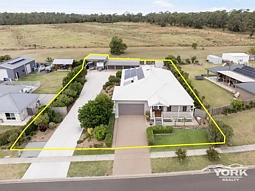 20 Rosella Gardens Drive, Meringandan West