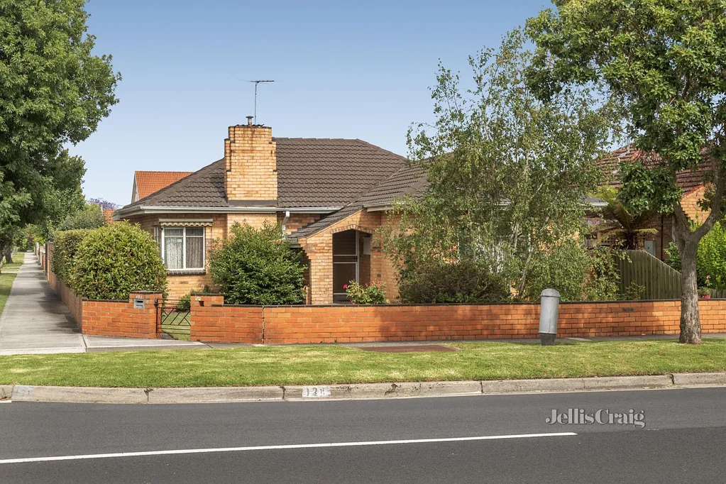 121 Mackie Road, Bentleigh East, VIC 3165