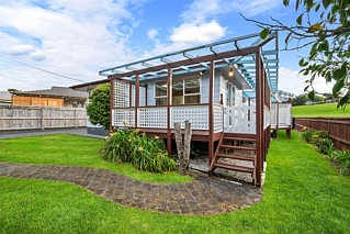 55 Parrs Cross Road, Henderson, Waitakere City