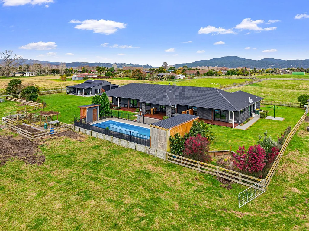 Whakatane 5બેડરૂમ Absolutely In A Class Of Its Own