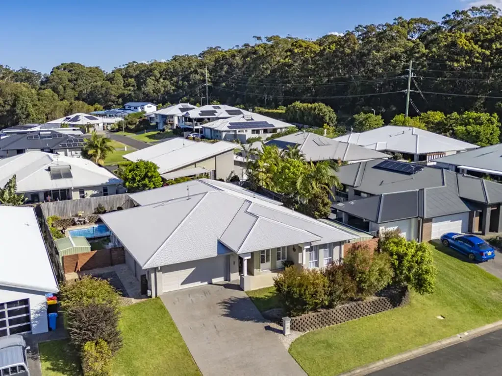6 Fisher Road, Sapphire Beach, NSW 2450