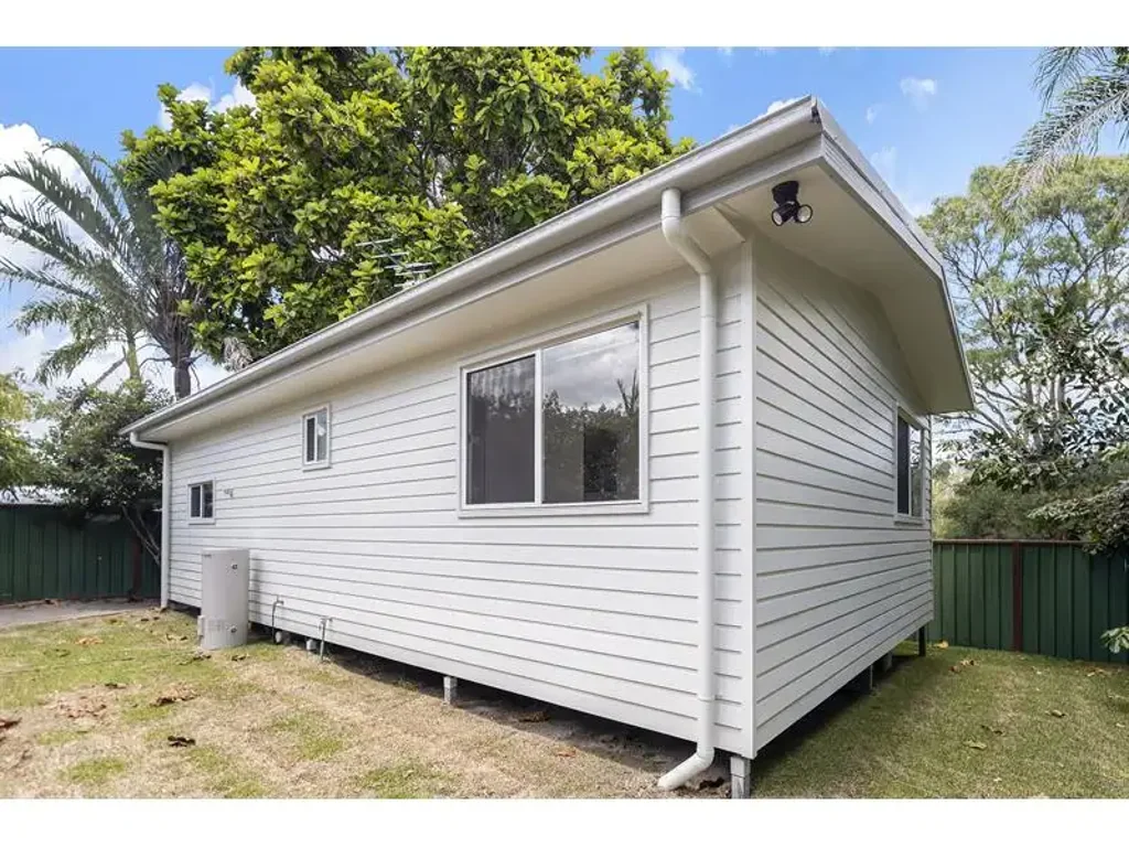 Charming 2 Bedroom House in Crestmead