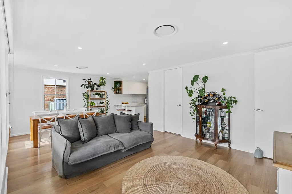 10 Quigley Road, Bolton Point, NSW 2283