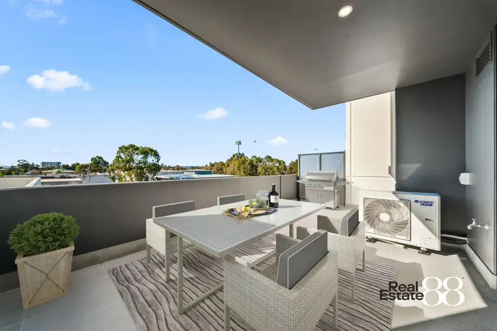 Belmont 1房  DOUBLE YOUR OUTDOOR LIVING SPACE WITH AN EAST-FACING ASPECT