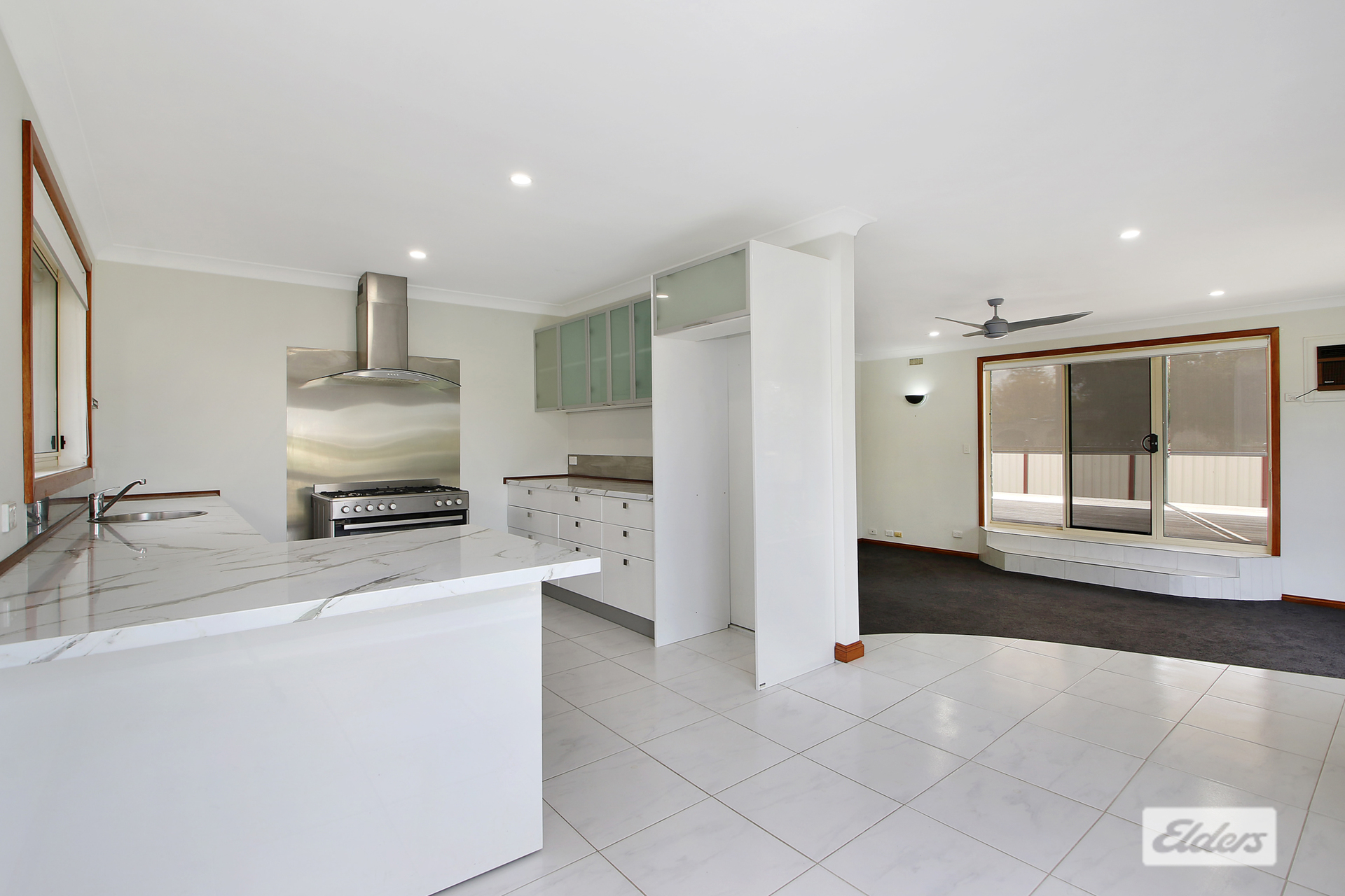 3 CAMPBELL AV, WEST WODONGA VIC 3690, 0部屋, 0バスルーム, House