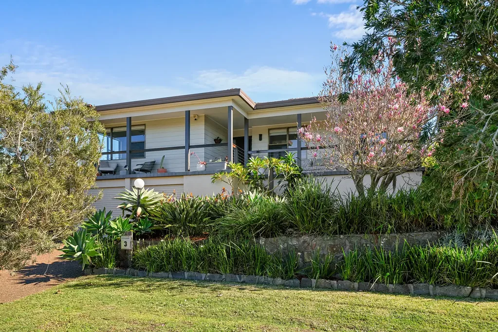 North Lambton 5બેડરૂમ Put simply, the space and versatility a large family wants