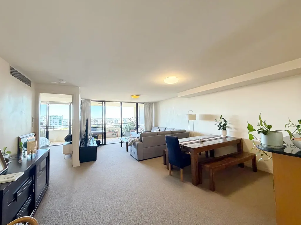 The Pinnacle of Riverside Living Above Howard Smith Wharves