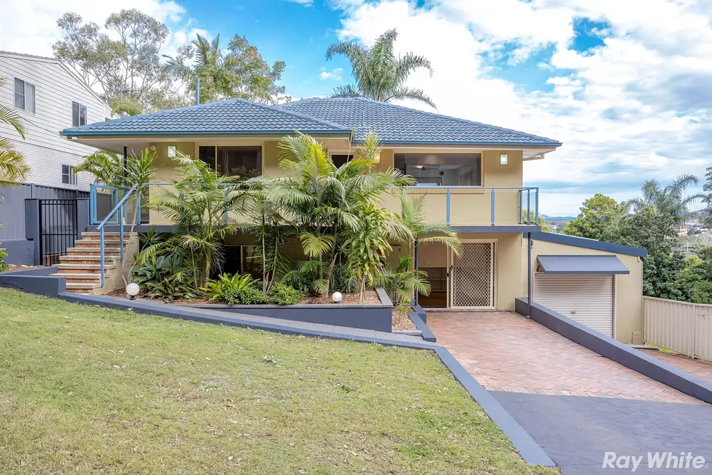 Forster 4 Bedroom Spacious Coastal Living with Endless Potential.