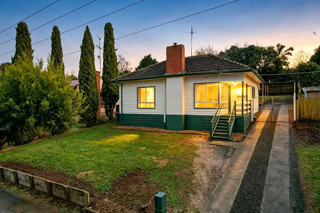 Warragul 3房  Charming Weatherboard Home