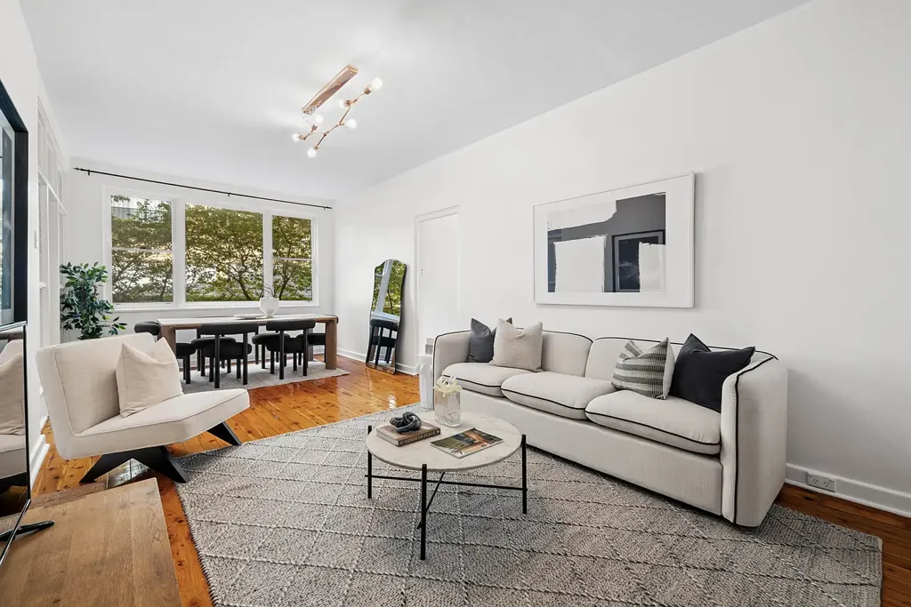 Bondi 2 Bedroom Superb Character Apartment In An Enviable Lifestyle Location